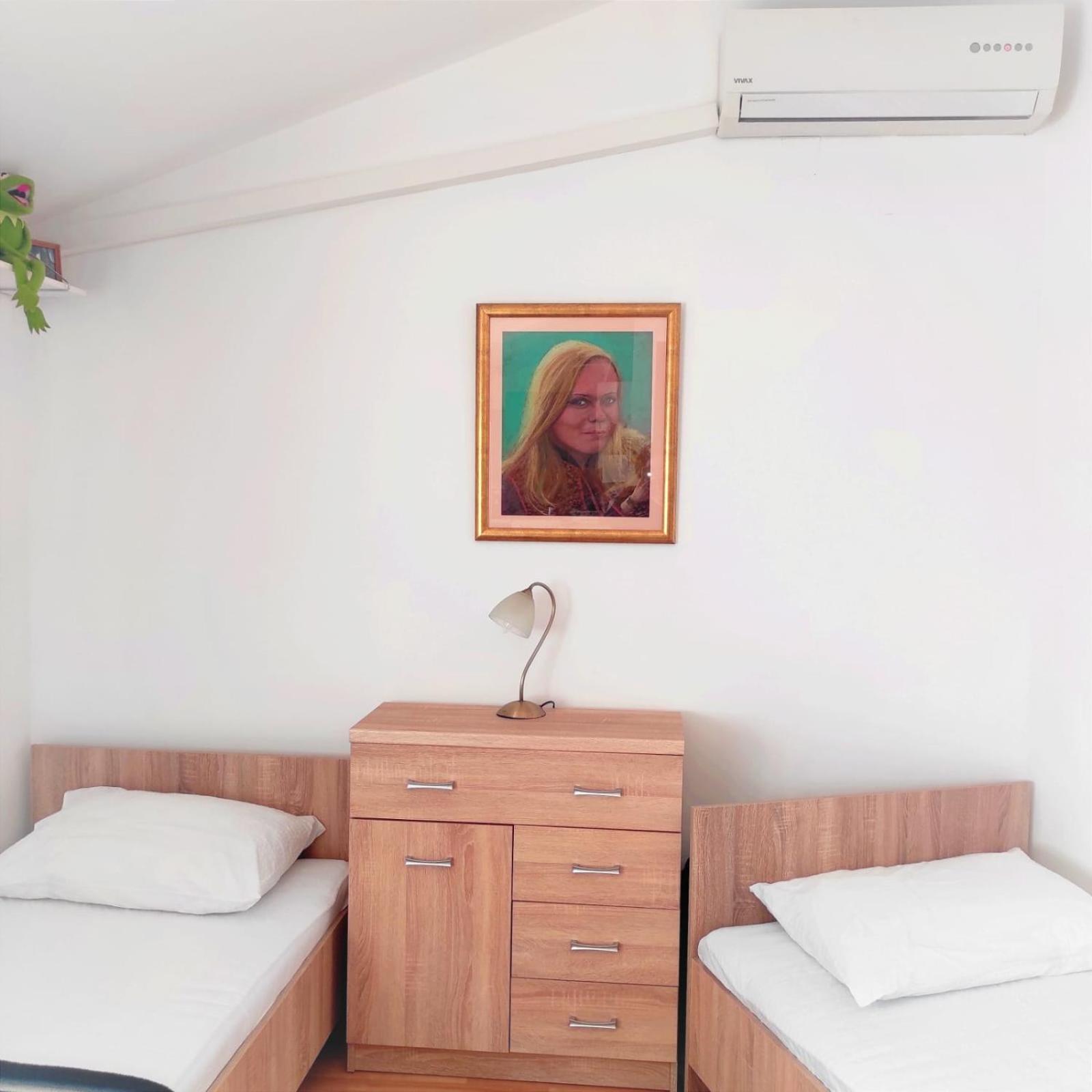 Miracle Apartment Crikvenica Exteriör bild