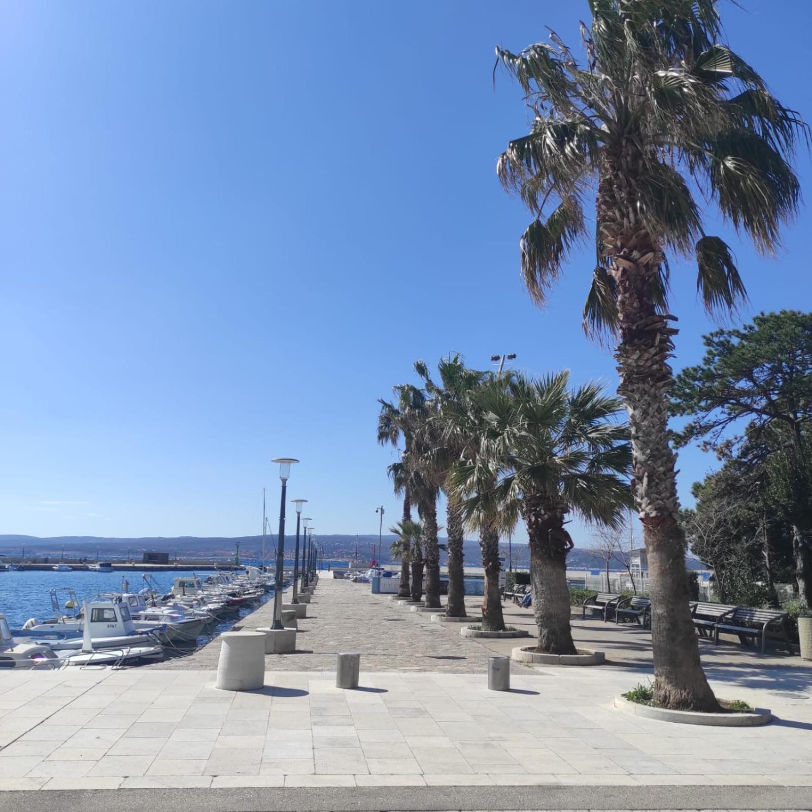 Miracle Apartment Crikvenica Exteriör bild
